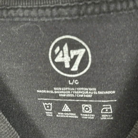 ✨3/$25✨ Toronto Raptors NBA We The North Tee - L - Picture 7 of 7